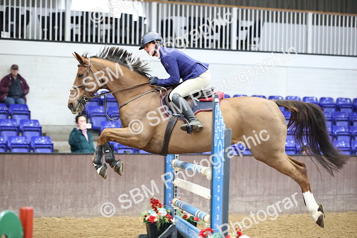 SBM_001696 - Class 4 - Senior Newcomers - 1.10m Open