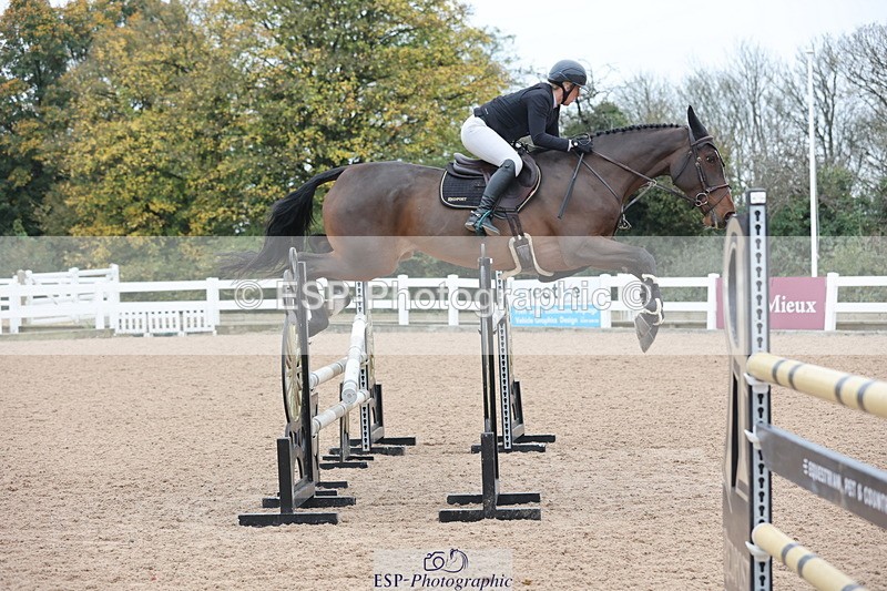 241101A-114903-01512 - FRI Cls 5 Newcomers and 1.10m Open