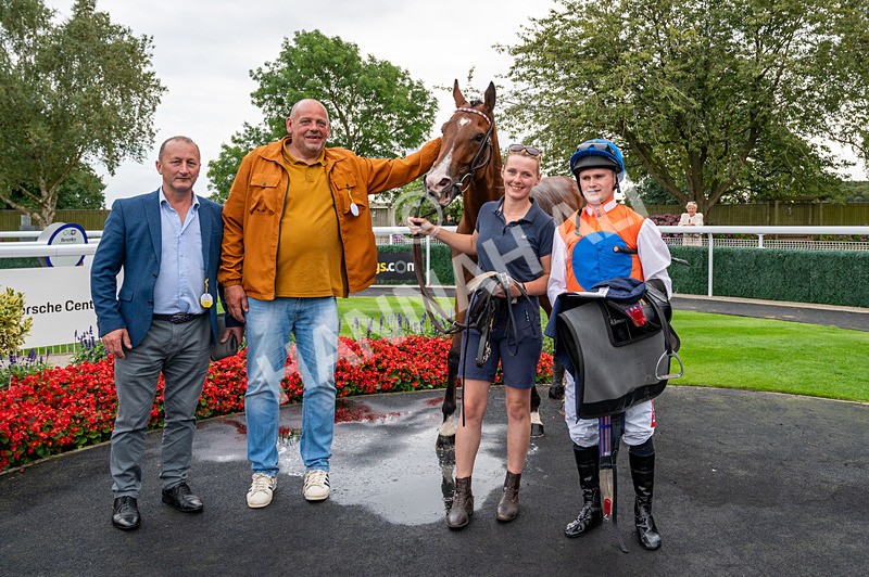 140824-Race 7-Willolarupi-2721 - Race 7