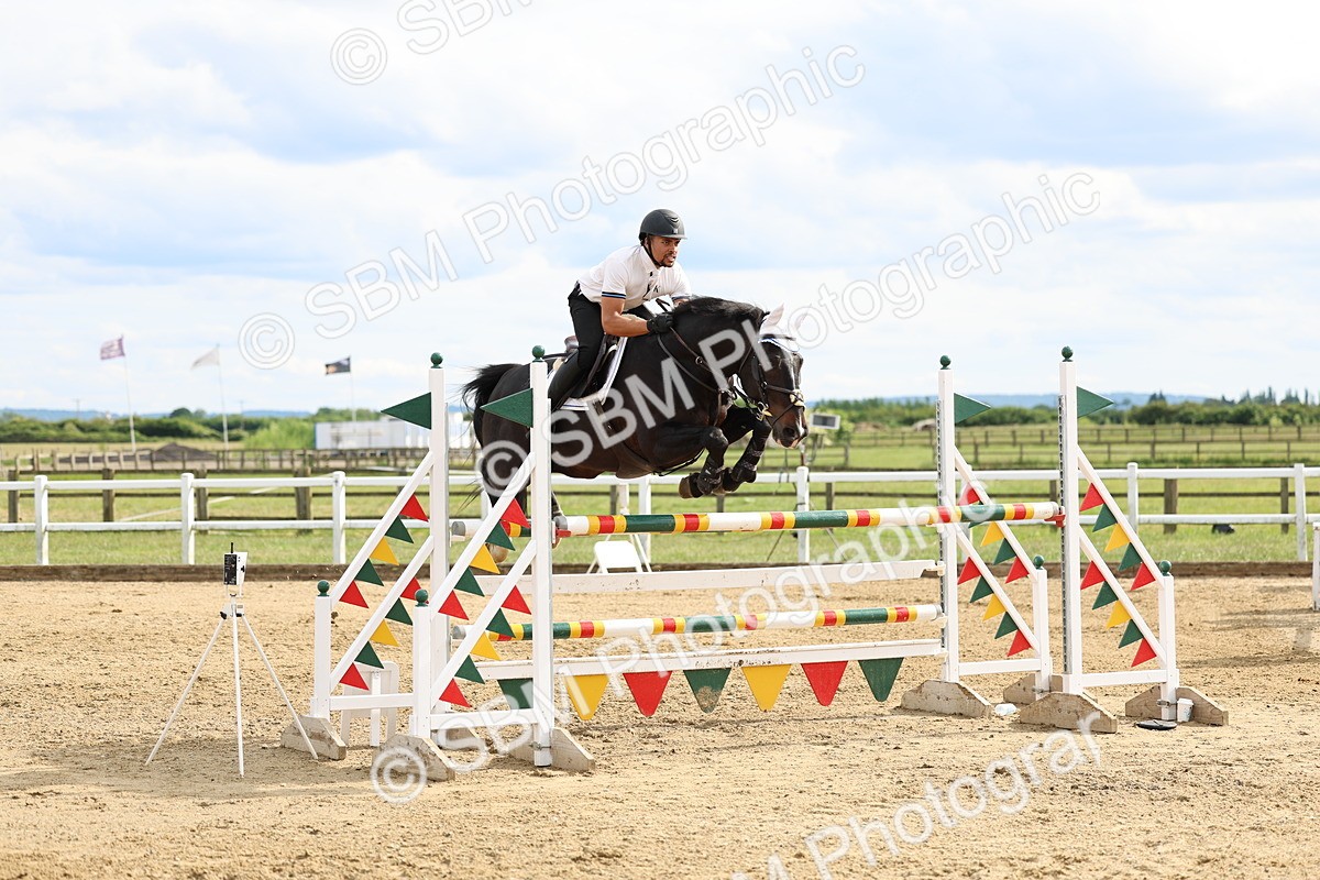 SBM_006495 - Class 20 - Senior Foxhunter - 1.20m