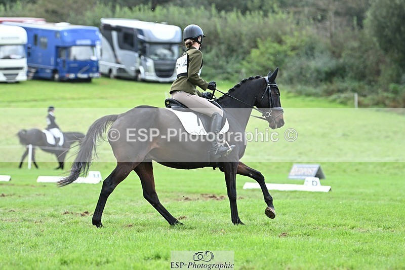 231020-150907-11083 - 502-REBEL.ON.THE.RUN-Ida.Strandberg-DR