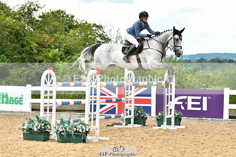 230721A-142211-06874 - Cls 22, 1 Star Gold 1.30m