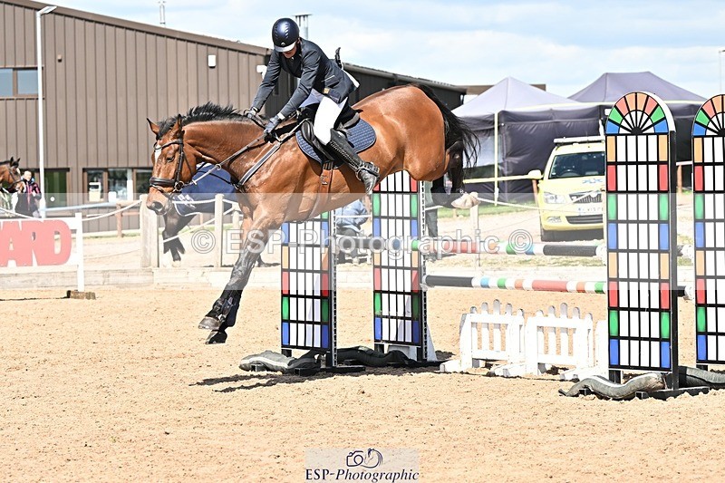 250416-132011-01026 - Cls 4 Newcomers and 1.10m