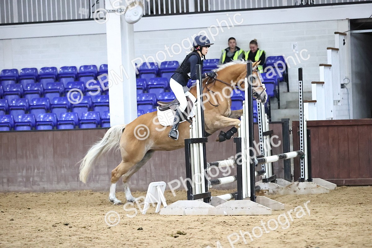 SBM_001859 - Class 5 - Henlow Veterinary Hospital 70cm