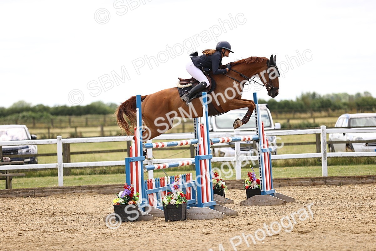 SBM_003777 - Class 22 - Senior Foxhunter 1.20m
