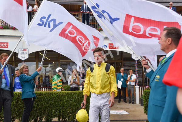 yr20082022r4-80 - Race 4 3.35pm Sky Bet Ebor