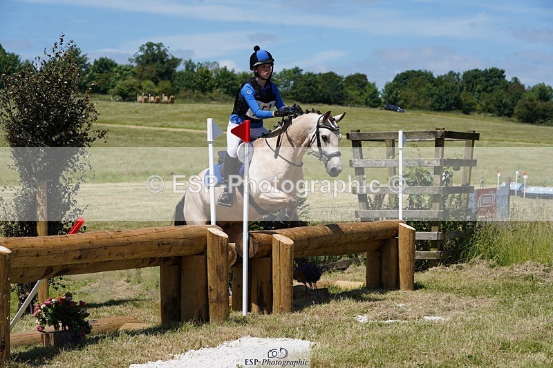 240629X-132644-2890 - 151-Issy_Baldock-CREGGS_DUN