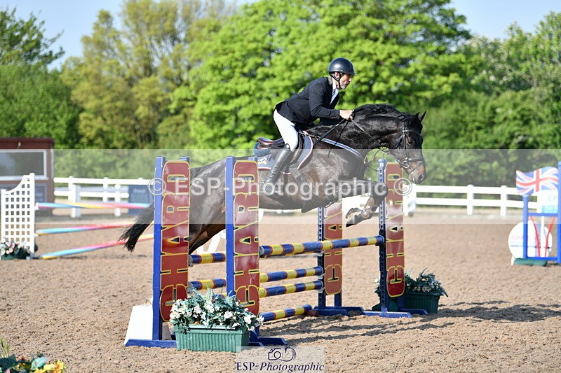 240512A-084224-16942 - Cls 39 British Novice and 90cm Open