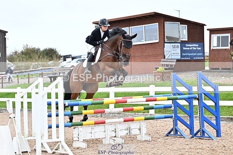 251015-140541-00709 - Cls 4 Newcomers and 1.10m Open