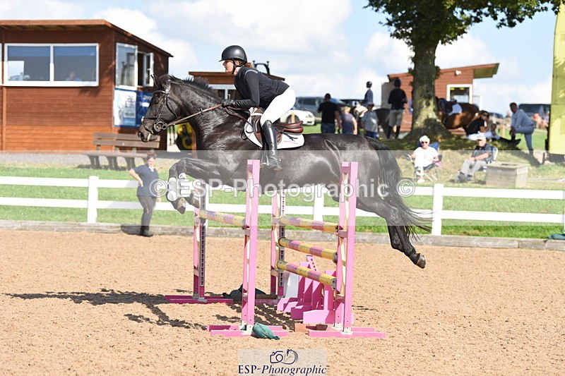 230915A-150336-00739 - Cls 12 1.05m Amateur Qualifier