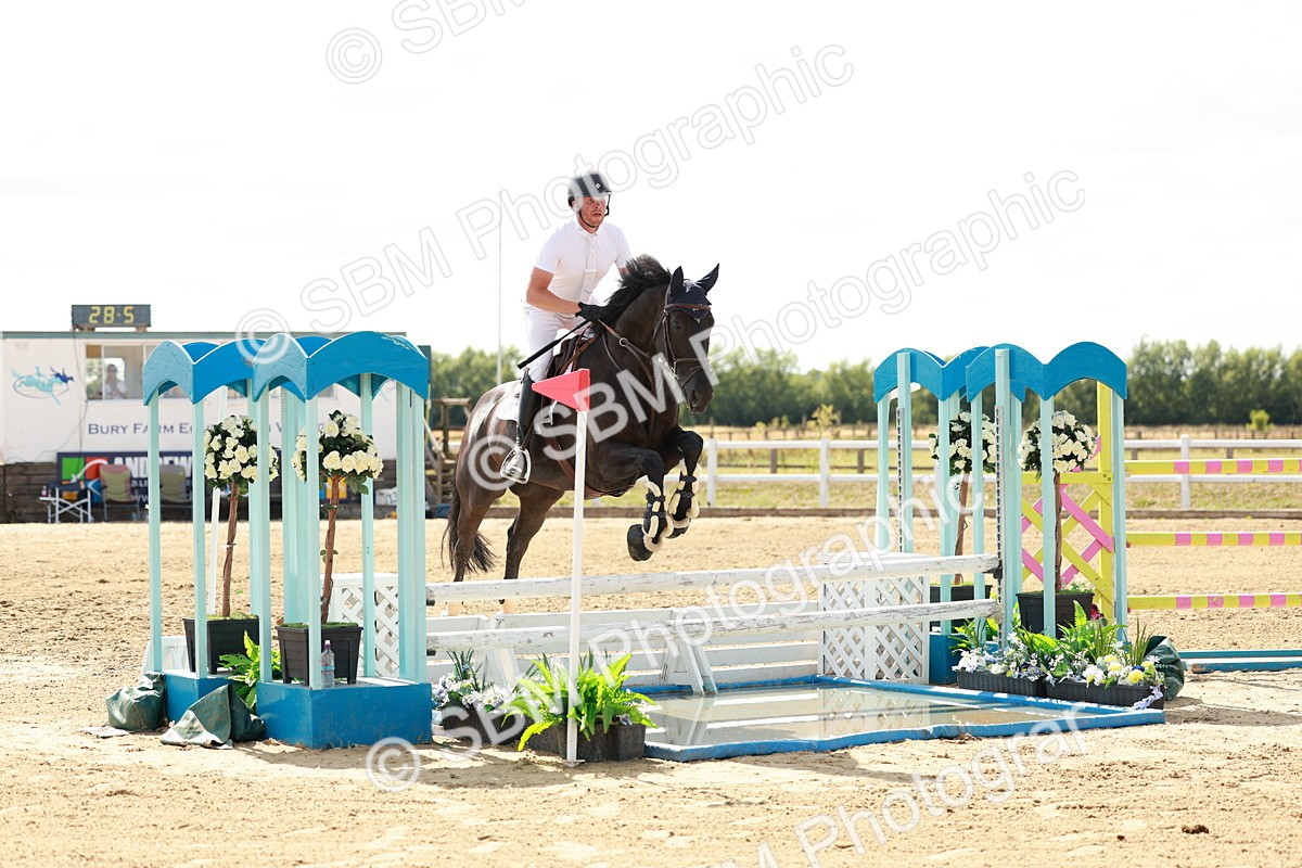 SBM_020445 - Class 22 - National 1.30m Open