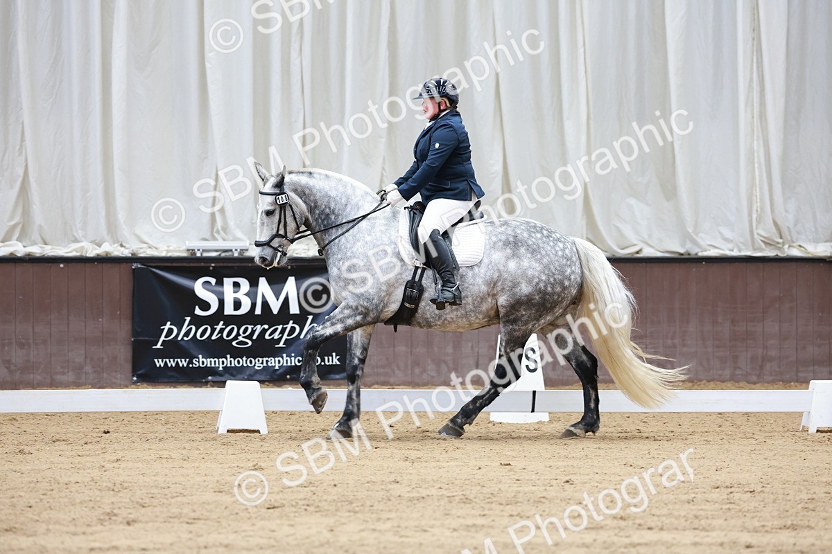 SBM_007114 - Class 6b - Novice 6 - 8.56-9.24