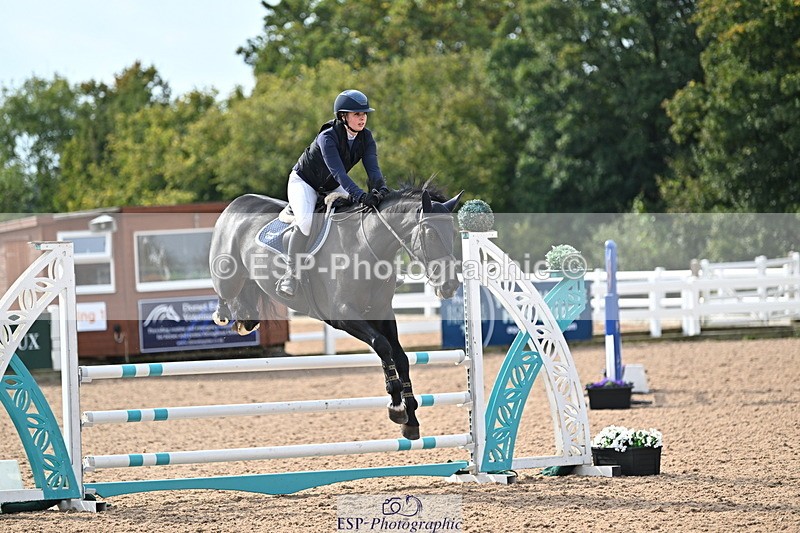 241004A-123653-01953 - Fri 09 95cm Amateur Quals