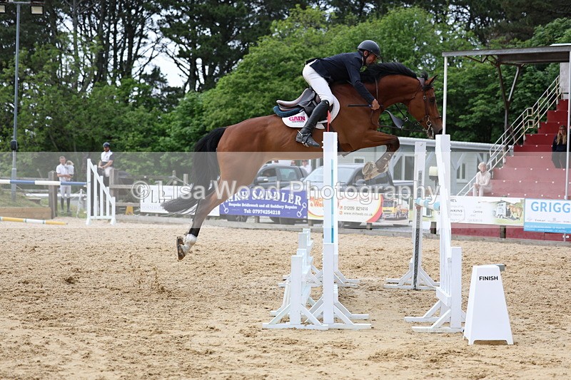 3E7A8240 - Class 9: Hawkins Motors Accumulator