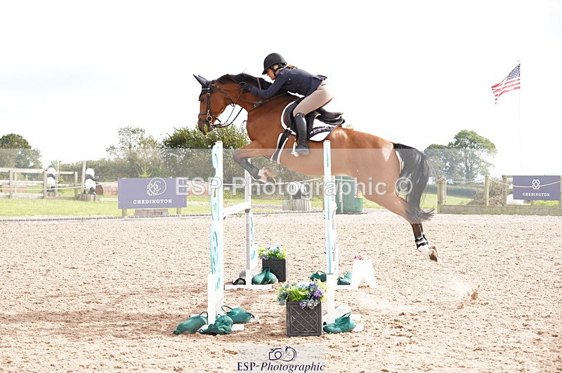 241004A-134148-00666 - Fri 03 Snr Newc & 1.10m Open