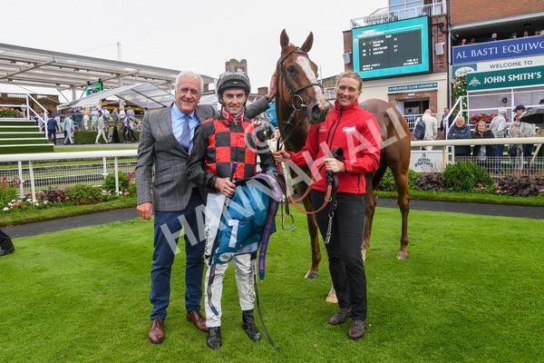 150723-Race 1-Blue For You-0077 - Race 1 2.00pm John Smith's Racing Handicap