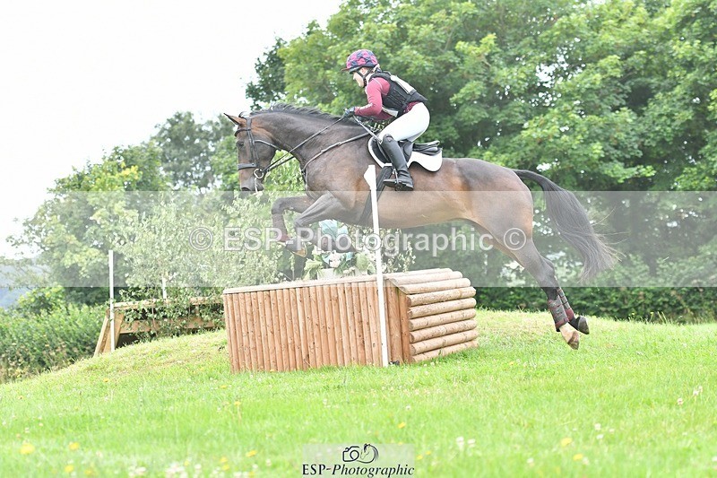 240803-110812-01531 - 056-Ellie_Batten-KING_KASHU