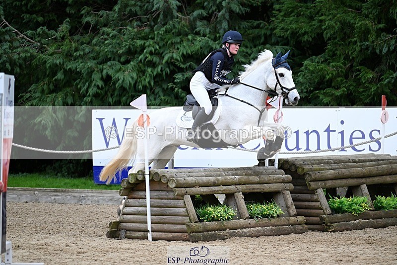 241117-132212-04140 - Cls 3 90-95cm 13.00 to 14.00