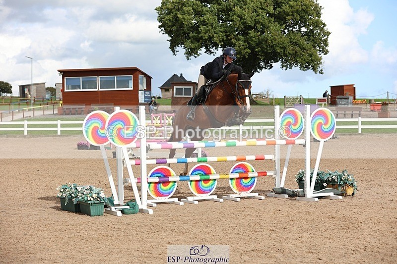 250913-160012-07865 - Cls 27 1.15m Amateur Quali