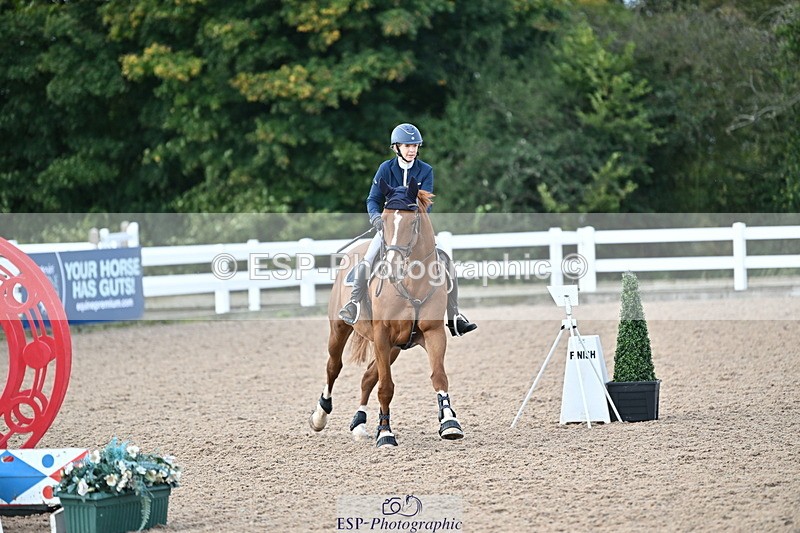 241005A-113927-03483 - SAT Cls 17 95cm Amateur Quali