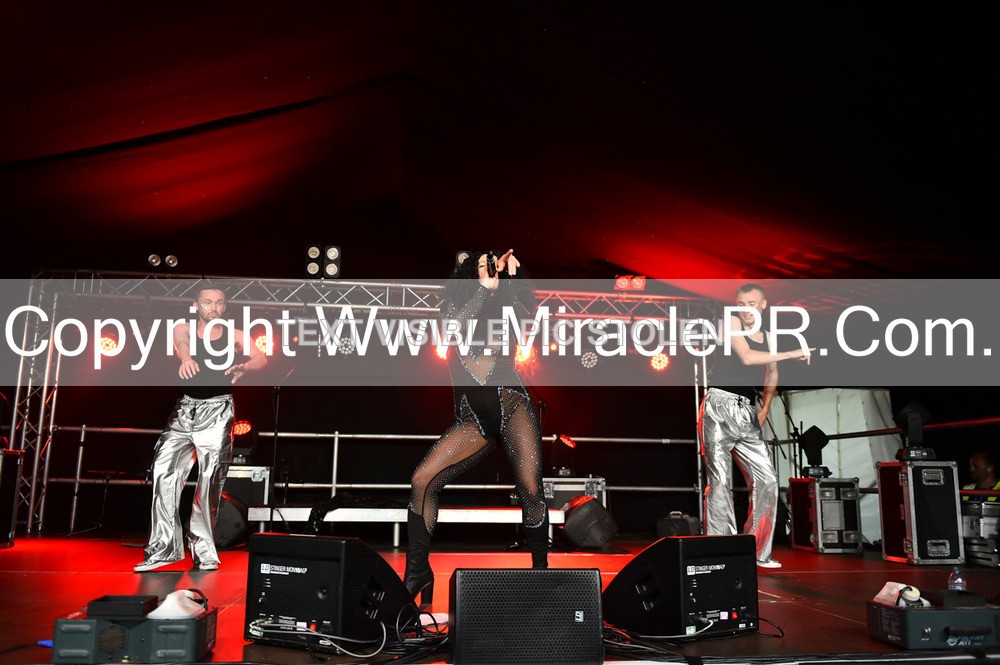 SH4_6174 - The Cher Experience