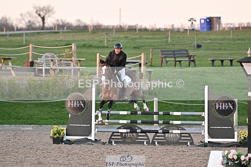 250401-193648-01072 - 100cm Cl;asses