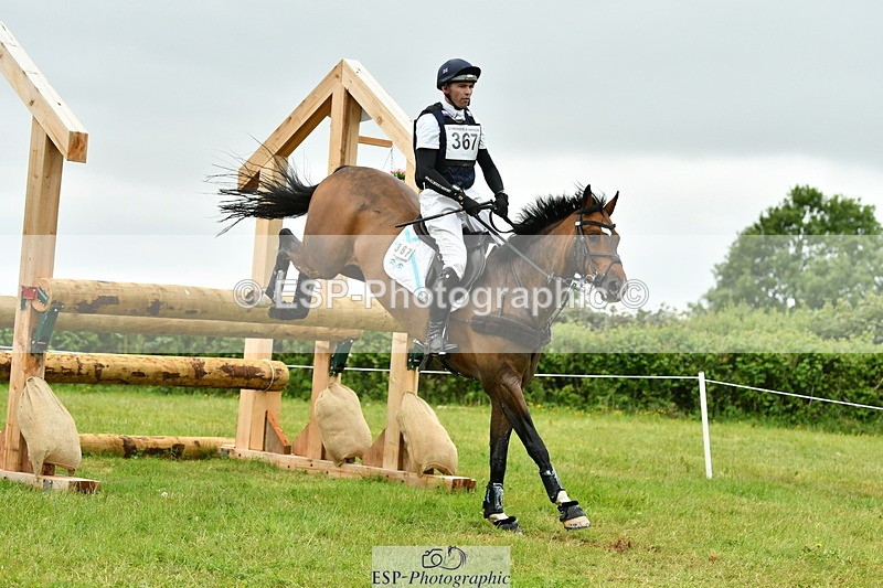 250524A-130621-10500 - B-367-Tom.Grant-QUID