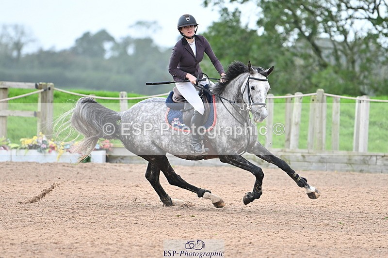 231013A-130146-02279 - Cls 8 Blue Chip Power Jump Off and Presentations