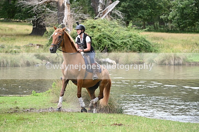 WJ7_2365 - Time at Water 11:14 to 11:36