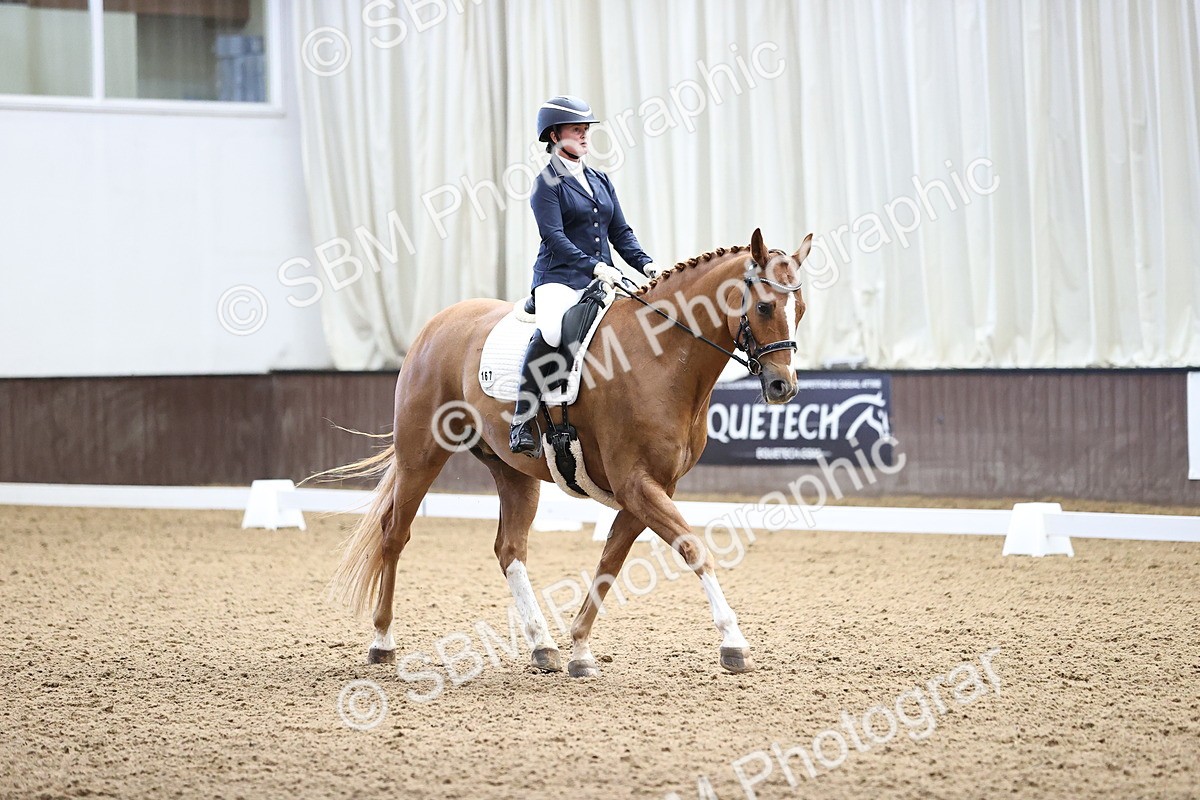 SBM_000861 - Novice 4 Warm Up