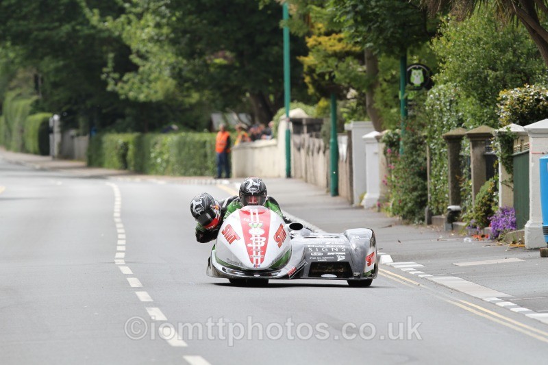 Tim Reeves & Gregory Cluze - Sure Sidecar Race 2