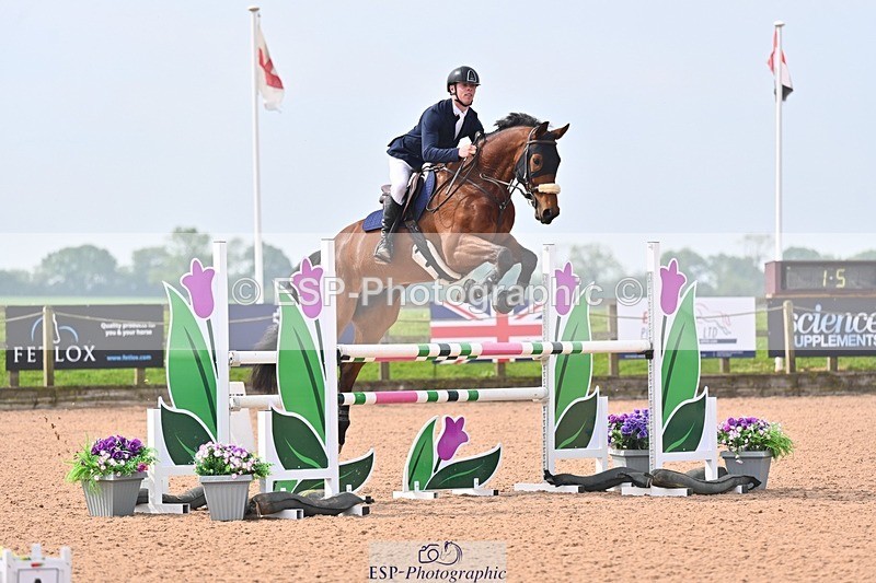 260509-104636-01676 - Cls 26a Snr Foxhunter