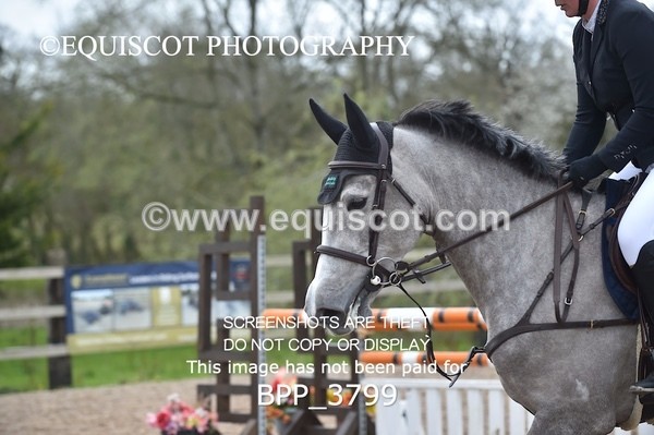BPP_3799 - CLASS 3 Senior Discovery/ 1m Open