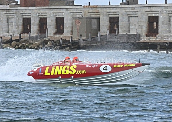 090829 MISS TOFT IMG_3477 - Racing Powerboats