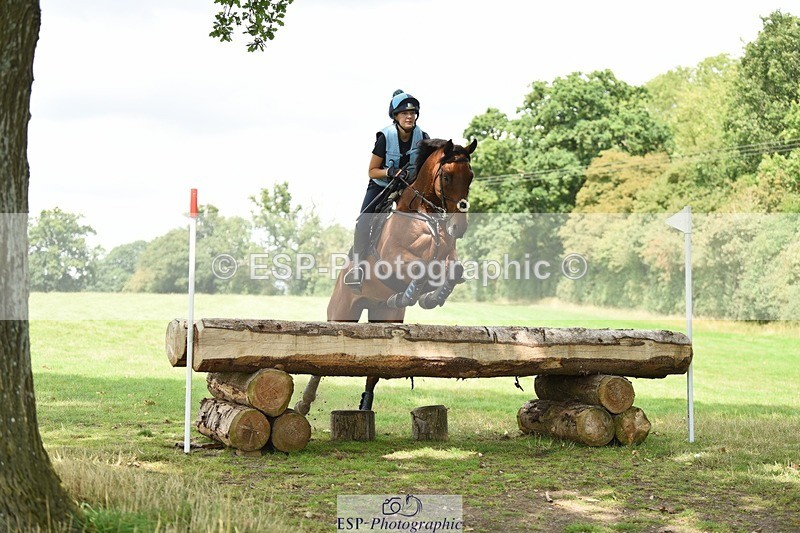 230817-135806-02106 - Kay's 1st Group - XC