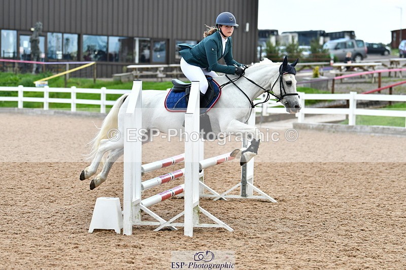 230819A-094535-00105 - Cls 20 Pony Intro 70cm