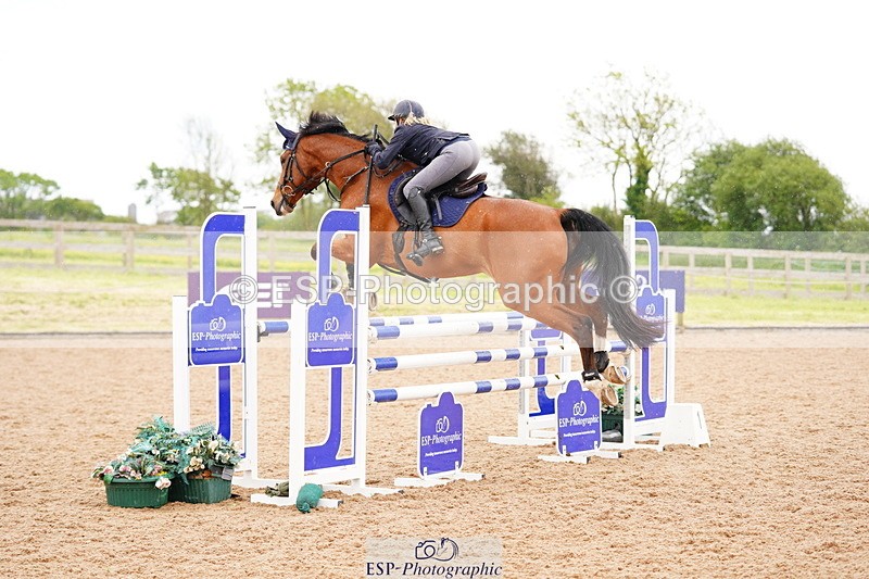 240526A-120558-07948 - Cls 26 Chard Equ 1.05m and 1.10m Grand Prix