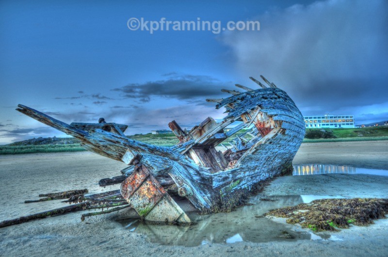 Ostan Gweedore  Magheraclogher beach with Cara Na Mara - villages , piers, light houses, donegal beaches ,