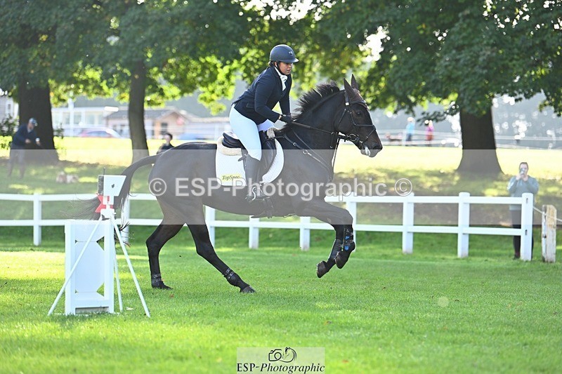 231020-110128-06308 - 121-KNOCKADERRY.MISTY.BAT-Harriet.Dickin-SJ