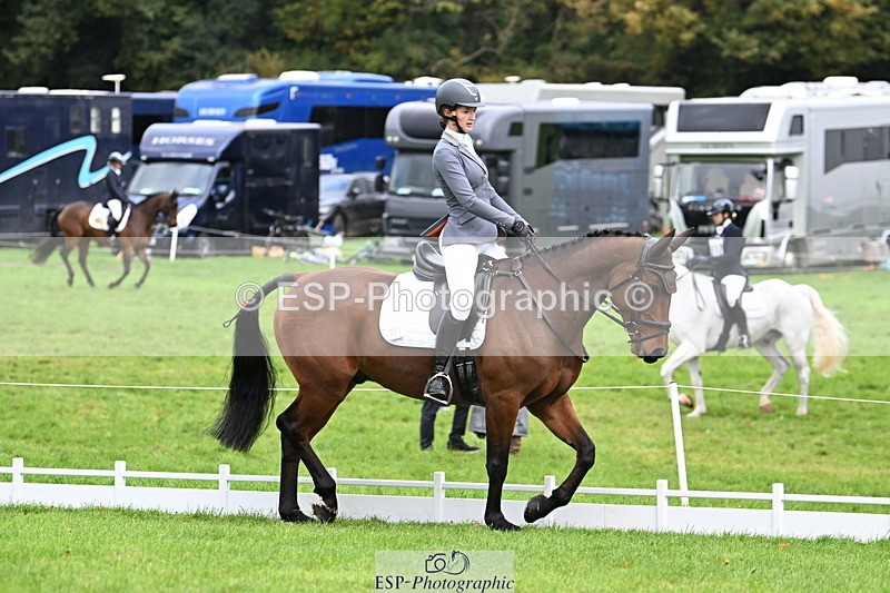 251023A-114752-03681 - G-516-Zara.Bucknell