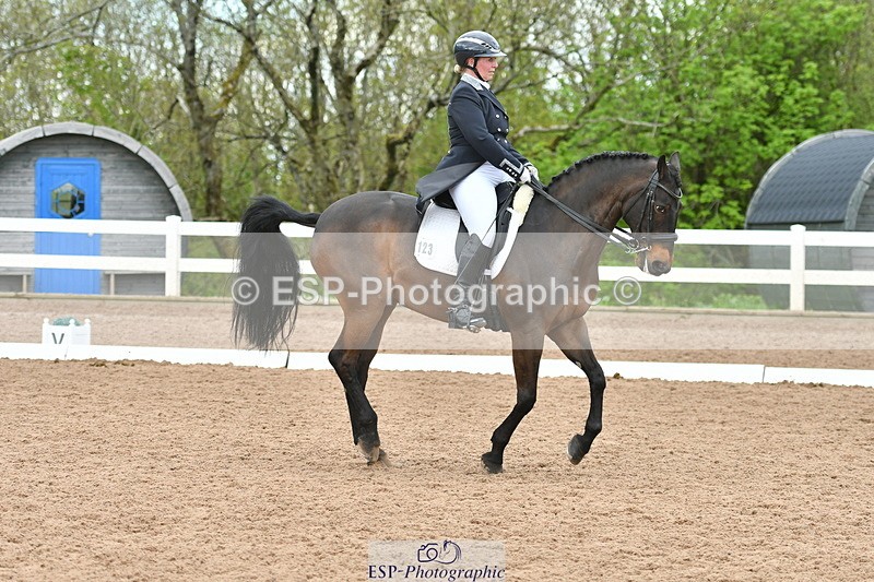 230511A-154405-01223 - BD Cls 16+17 Advanced 102 & 105