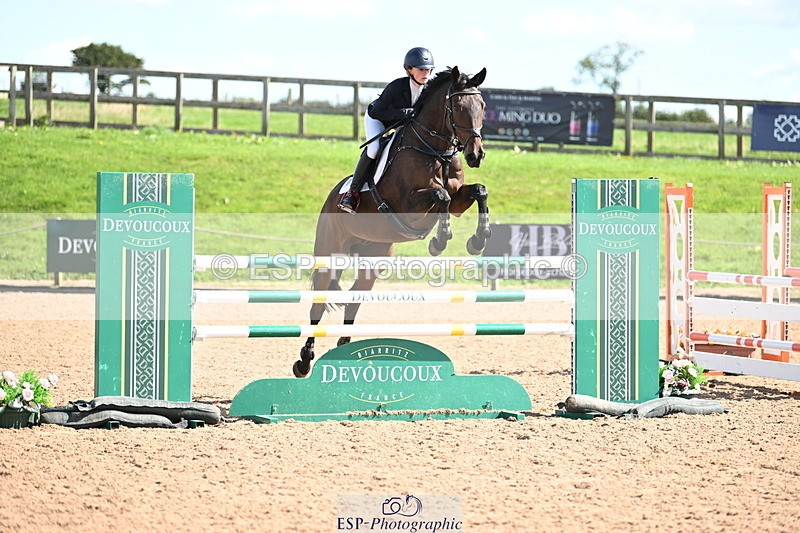 240913A-122052-04347 - Cls 15 Snr Foxhunter