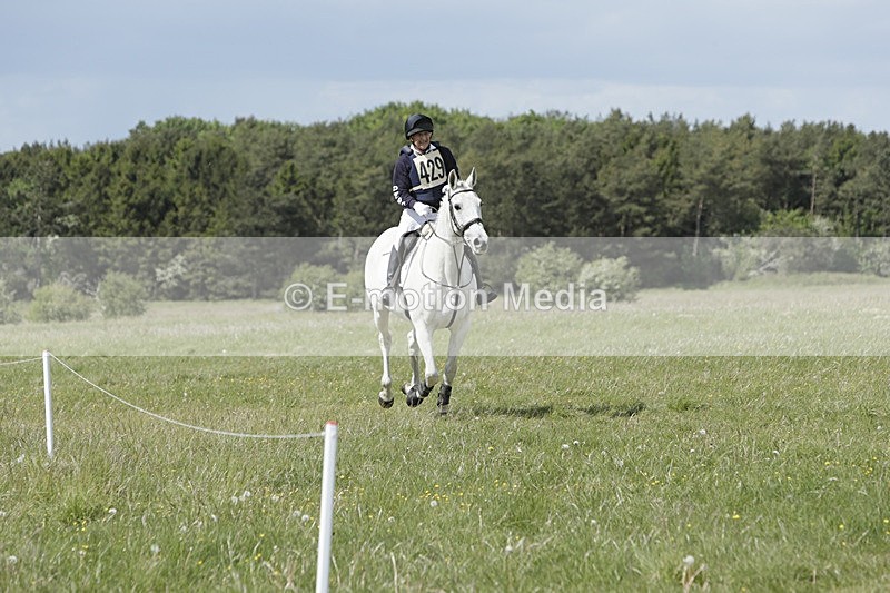 BVHT 140517  NXC -551 - Class 2 XC Novice 14/05/17