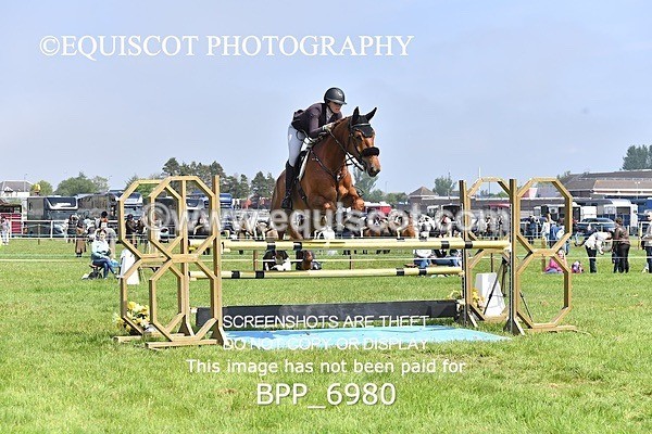BPP_6980 - CLASS 3 RHS Fox Champ Qual (1.20m)