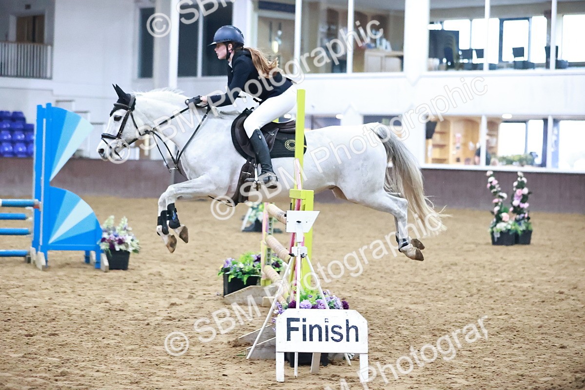 SBM_003104 - Class 13 - Blue Chip Pony Newcomers 1.00m
