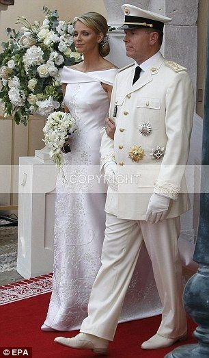 (M-14) The Wedding March - Monacan Royals