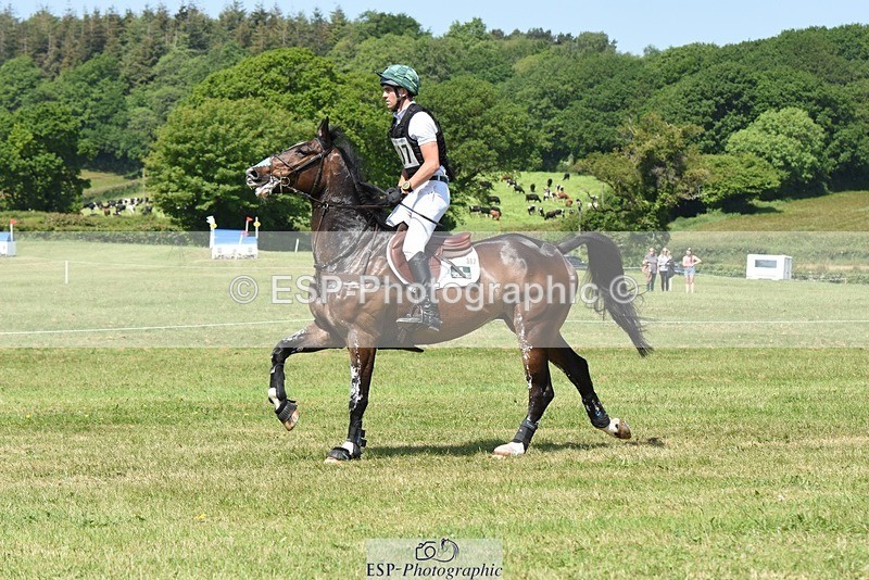 230527-112440-08845 - 307-PENHILLS_CANDY_MAN-Max_Warburton-XC