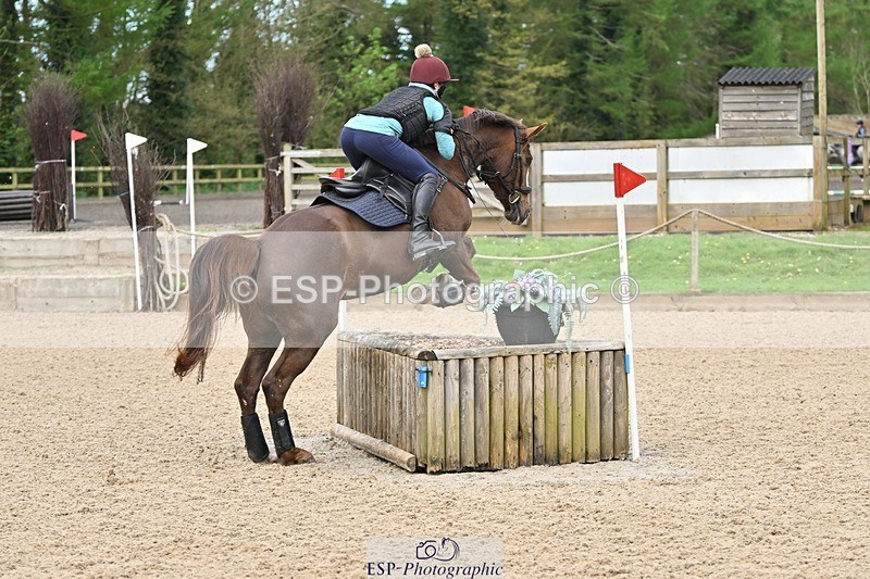 240411-100458-00919 - Group 3 XC