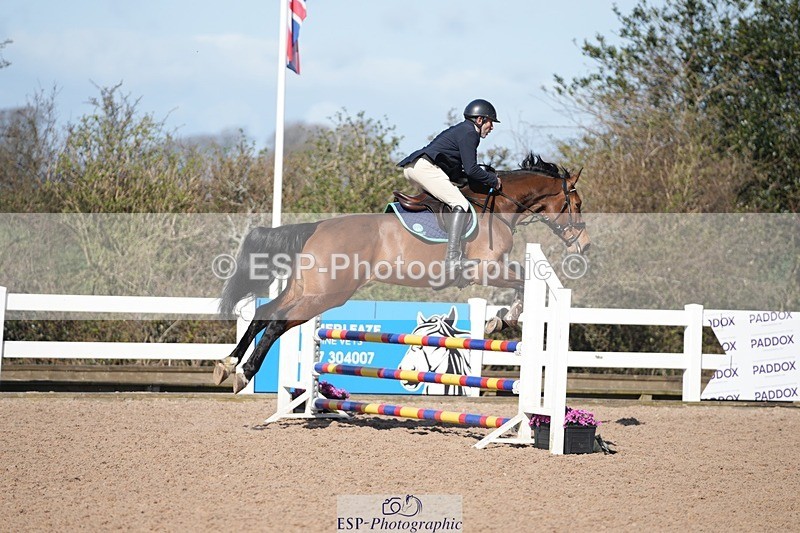 250329-100823-03553 - Cls 20 British Novice and 90cm