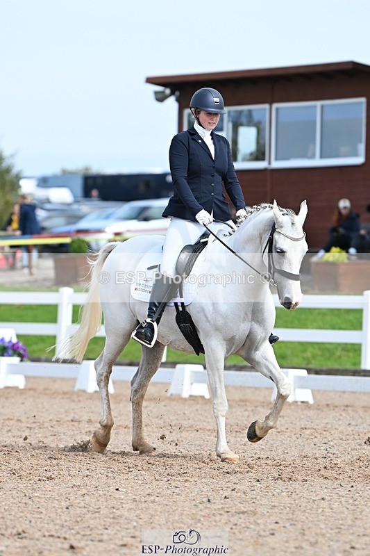 250907-132533-10118 - 065-Jessica.PerrySilver.Secret